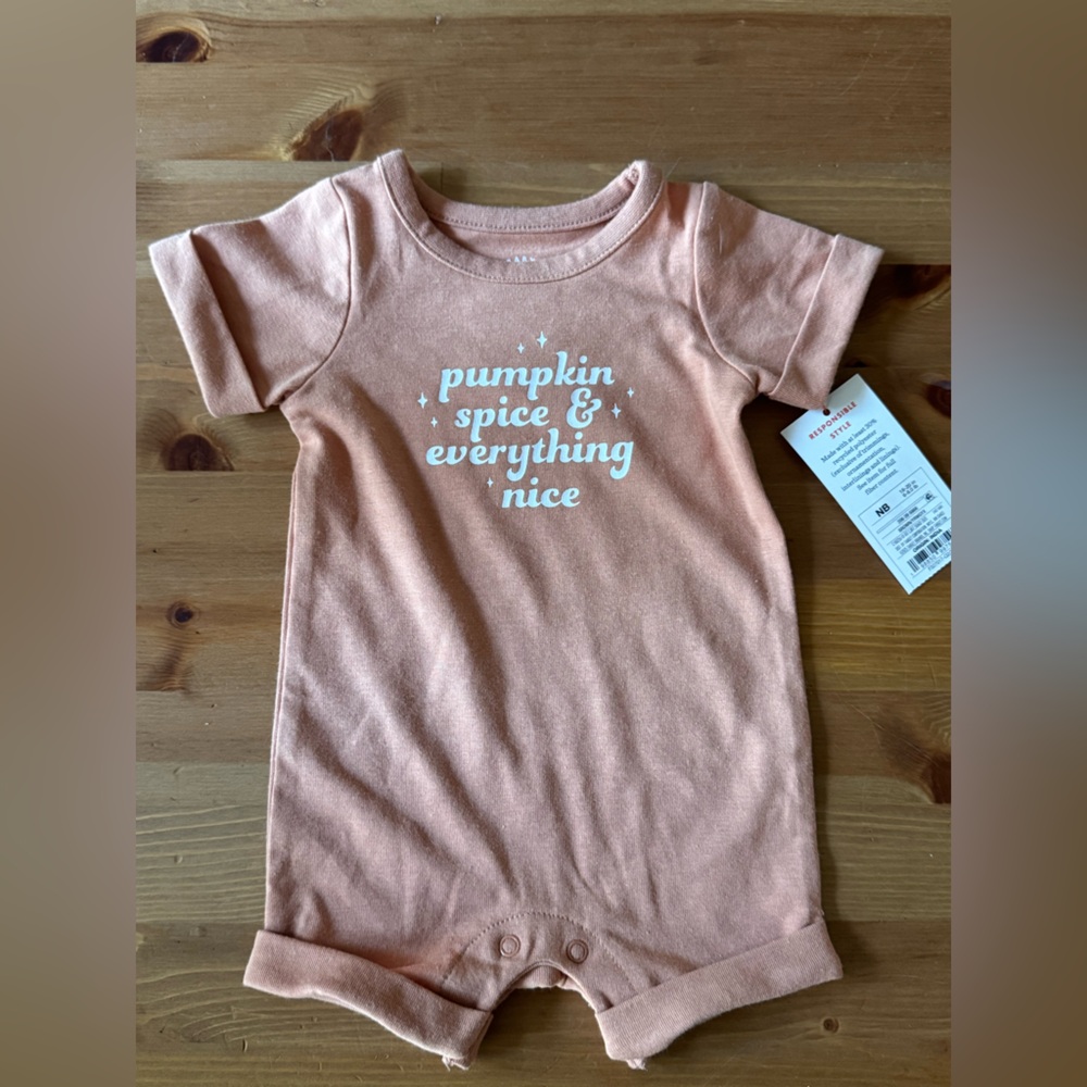Cat & Jack Peach Kids Tee - Pumpkin Spice Design